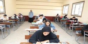 «التعليم» تحدد ضوابط عقد امتحانات نصف العام 2026 لصفوف النقل والشهادة الإعدادية - تواصل نيوز