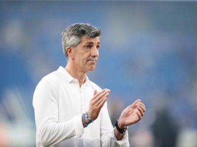 الشباب يفاوض المدرب الإسباني إيمانول الجواسيل
