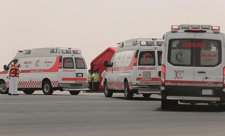 «المرور» تحث ضيوف الرحمن على التعاون مع مركبات الإسعاف