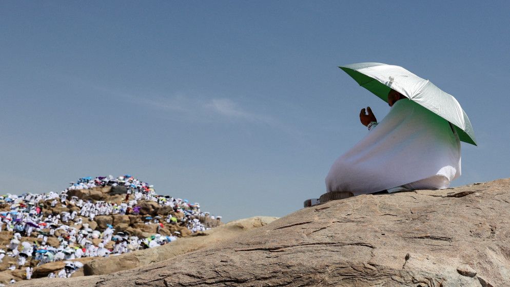 وزير الأوقاف : وفاة حاجة أردنية إثر تعرضها لعارض صحي