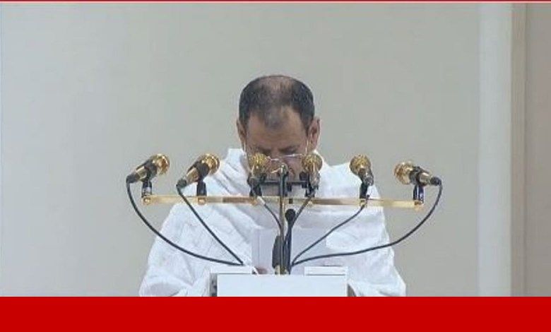 اللهم وفق خادم الحرمين وولي العهد وأجزهما خير الجزاء على ما يقدمانه للإسلام والمسلمين (فيديو)