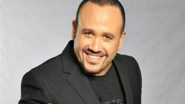 على مسرح البالون.. هشام عباس يتألق في ثاني أيام عيد الأضحى