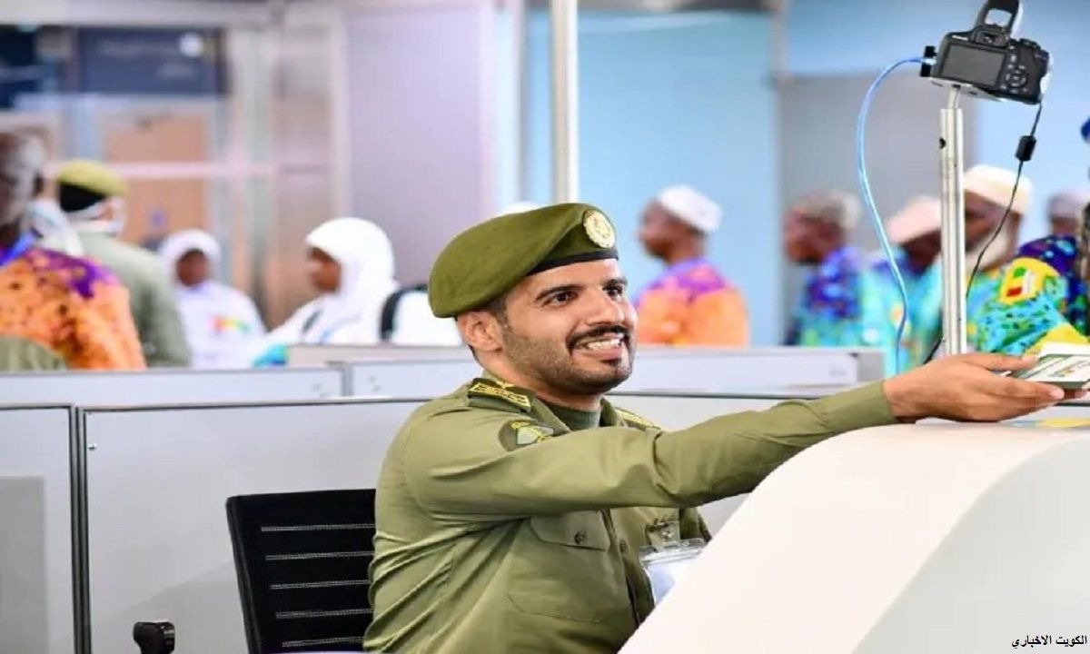 تأشيرة الزيارة إلى إقامة نظامية