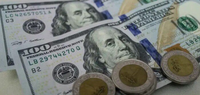 سعر الدولار في بنك مصر والبنك الأهلي يتوقف اليوم عند 47.67 جنيه سعر الدولار في بنك مصر والبنك الأهلي يتوقف اليوم عند 47.67 جنيه