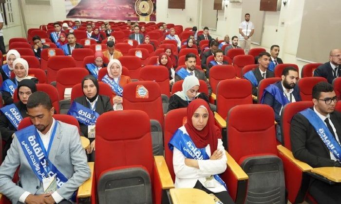 معهد إعداد القادة يستقبل وفود الجامعات في أولى فعاليات ملتقى «قادة الغد» معهد إعداد القادة يستقبل وفود الجامعات في أولى فعاليات ملتقى «قادة الغد»