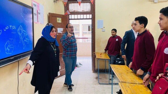 استبعاد مدير مدرسة بالقليوبية لتقصيره فى العمل استبعاد مدير مدرسة بالقليوبية لتقصيره فى العمل