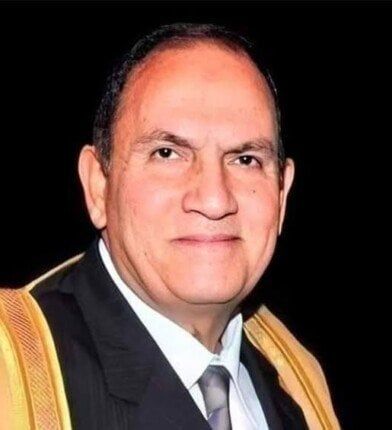 تعيين القارئ أحمد نعينع شيخًا لعموم المقارئ المصرية تعيين القارئ أحمد نعينع شيخًا لعموم المقارئ المصرية