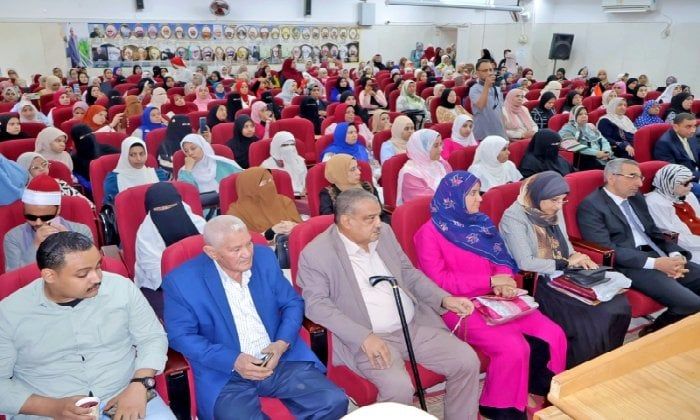 محافظ سوهاج يُشارك كلية الدراسات الإسلامية للبنات ذكرى انتصارات أكتوبر محافظ سوهاج يُشارك كلية الدراسات الإسلامية للبنات ذكرى انتصارات أكتوبر