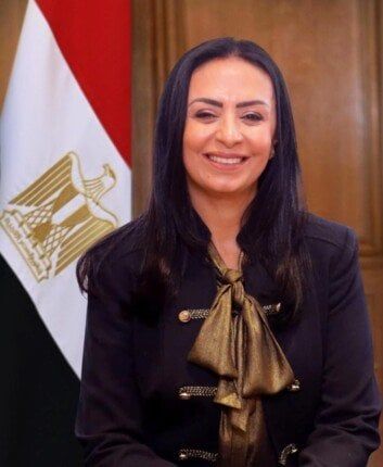 «التضامن الاجتماعي» تعلن صرف تكافل وكرامة عن شهر أكتوبر بقيمة تزيد على 4 مليارات جنيه «التضامن الاجتماعي» تعلن صرف تكافل وكرامة عن شهر أكتوبر بقيمة تزيد على 4 مليارات جنيه