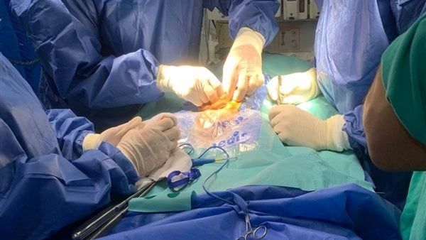 إنقاذ طفلة عمرها 18 يومًا بعد جراحة نادرة بالأمعاء في مستشفى زاوية الناعورة إنقاذ طفلة عمرها 18 يومًا بعد جراحة نادرة بالأمعاء في مستشفى زاوية الناعورة