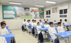 الطلاب في المدارس