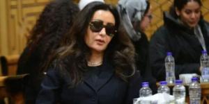 شاهد الان - حدادا على شقيقها الأكبر.. لطيفة تؤجل طرح أجدد ألبوماتها - تواصل نيوز
