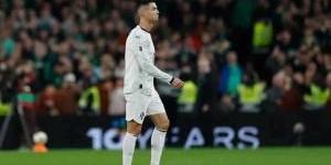 بعد هجوم جماهيري عارم .. "الفيفا" يعيد رونالدو إلى صورة كأس العالم - تواصل نيوز