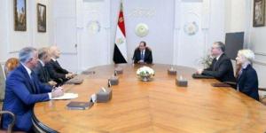 الرئيس السيسي يستقبل الرئيس التنفيذي لشركة إيني الإيطالية - تواصل نيوز