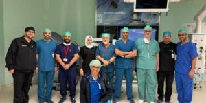 إنجاز طبي في الكويت: استئصال الغدة الدرقية بالروبوت عبر الفم دون جروح - تواصل نيوز