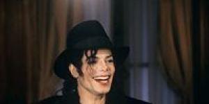 تشريح مايكل جاكسون يكشف المستور.. تفاصيل جديدة تكشف سنوات الألم الخفي - تواصل نيوز