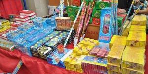 ضبط عنصر إجرامي بحوزته 800 ألف قطعة ألعاب نارية في الفيوم - تواصل نيوز