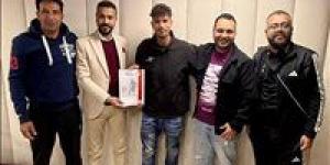 محمد خضري لاعب سرس الليان يتعاقد مع جولدن جيت موسمين ونصف - تواصل نيوز