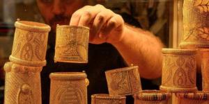 عاجل| تراجع سعر الذهب اليوم الجمعة 16 يناير 2026 في الصاغة.. عيار 21 بـ 6165 جنيهًا - تواصل نيوز
