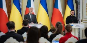 الرئيس التشيكي بافيل يدعو كييف لقرارات مؤلمة من أجل إنهاء الحرب.. ما السيناريوهات المحتملة - تواصل نيوز