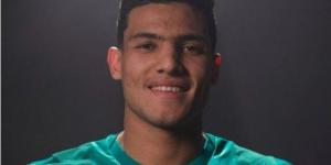 المصري يقدم مصطفى العش في مشهد يعكس روح الاحترام بين الأندية الكبرى - تواصل نيوز