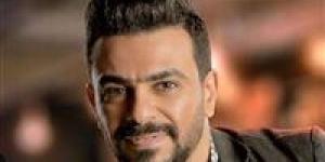 حد يوصلني بيها.. كريم الحسيني يستجيب لاستغاثة ناني سعد الدين - تواصل نيوز