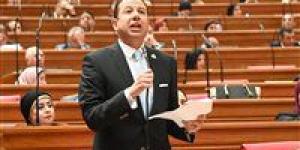 النائب حسن عمار لـ تحيا مصر: الهدوء الإقليمي وعودة الملاحة بقناة السويس بشكل طبيعي يفتح الباب أمام صعود الجنيه مجددًا - تواصل نيوز