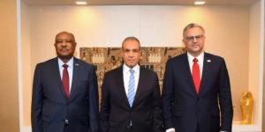 تأكيد مصري أمريكي سوداني على ضرورة التوصل لتسوية سياسية مستدامة بالسودان - تواصل نيوز