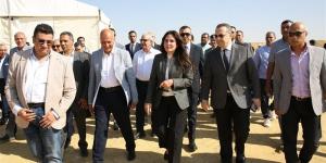 وزيرة الإسكان تشهد تسليم أول 10 أفدنة خالية من المخلفات لإتاحتها للتنمية بالقاهرة الجديدة - تواصل نيوز