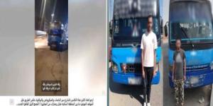 ضبط قائدي «ميني باص» بتهمة السير عكس الاتجاه بالتجمع الأول - تواصل نيوز