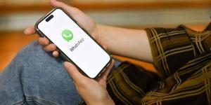 تحويل الكلام إلى نص.. واتساب يختبر ميزة جديدة لتسهيل طرق التواصل على المستخدمين - تواصل نيوز