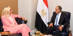 وزير الخارجية يلتقي مع سيجريد كاج نائبة رئيس وزراء هولندا السابقة - تواصل نيوز