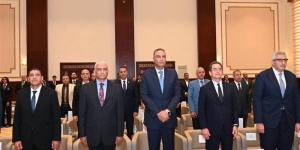 محافظ جنوب سيناء يشهد إطلاق برنامج تدريبي لإدارة الفنادق من إحدى الجامعات الدولية - تواصل نيوز