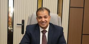 رئيس جامعة قنا يتابع تعزيز الحوكمة وكفاءة إدارة الموارد الذاتية - تواصل نيوز