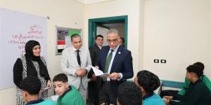 "تفقد الفصول"، محافظ الجيزة يفاجئ مدارس بولاق الدكرور بتعليمات عاجلة - تواصل نيوز