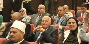 نقيب المعلمين: المدرسة نموذج مصغر للمجتمع، و«المعلم» حجر الزاوية في بناء الهوية - تواصل نيوز