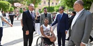 جولات ميدانية لنواب رئيس جامعة القاهرة لدعم فعاليات الأسبوع التعريفي - تواصل نيوز