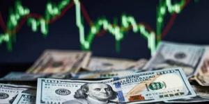الدولار يتراجع عن أعلى مستوى في شهرين وسط ترقب مسار الفائدة وتطورات الأزمة الإيرانية - تواصل نيوز
