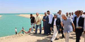 محافظ الوادي الجديد تتابع رفع كفاءة المرافق العامة والبنية الأساسية ببحيرة باريس - تواصل نيوز