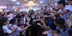 7 أيام في الصعيد، البابا تواضروس بين ذاكرة المكان ومحبة الرعية - تواصل نيوز