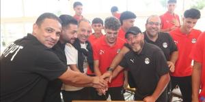 منتخب الشباب يحتفل بعيد ميلاد لاعبه محمود صلاح (صور) - تواصل نيوز