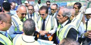 1702 سرير و120 وحدة غسيل و100 عيادة، تفاصيل خطة تطوير مدينة النيل الطبية - تواصل نيوز
