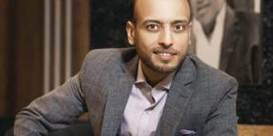 محمد أبو مالك: الشعر والكلمة أساس صناعة الفن الحقيقي - تواصل نيوز