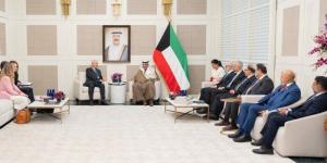 ولي عهد الكويت يبحث مع مفوض اللاجئين الأممي تعزيز الاستجابة الإنسانية - تواصل نيوز
