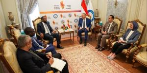 بدوي يبحث مع وزيري التعدين في كينيا وتنزانيا تعزيز التعاون وتوطين الصناعات التعدينية - تواصل نيوز