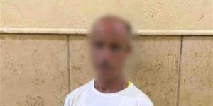ادفع فلوس عشان تركن، ضبط منادي سيارات بدون ترخيص في دار السلام - تواصل نيوز