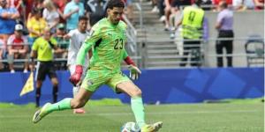 أحمد عادل عبد المنعم يدافع عن مصطفى شوبير بعد خطأ مباراة جنوب إفريقيا - تواصل نيوز