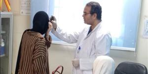 صحة الفيوم تنظم قافلتين طبيتين بالمجان لأهالي قريتي كنسأة الجمال وسرسنا - تواصل نيوز