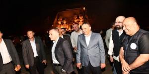 وسط إقبال سياحي عالمي.. محافظ أسوان يشهد عرض الصوت والضوء بمعبد أبو سمبل - تواصل نيوز
