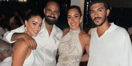أمينة خليل تحتفل بزفافها من جديد في اليونان (صور) - تواصل نيوز